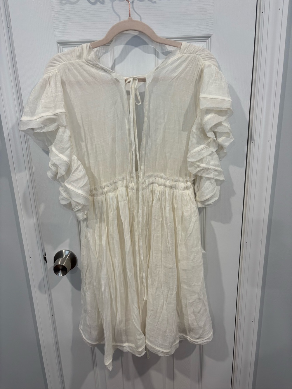 Women's Cream Button-Front Ruffle Sleeve Top - Picture 2 of 2